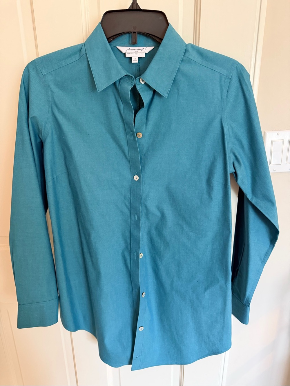 Foxcroft Teal Long-Sleeve Button-Up Shirt size 2